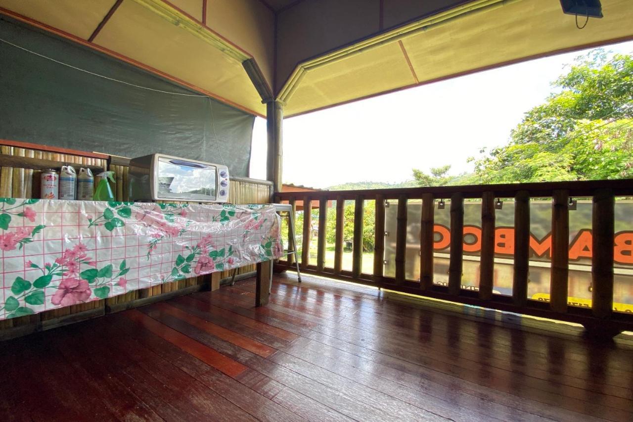 ראנאו Oyo Home 90286 Yuna Bamboo Rest & Stay מראה חיצוני תמונה